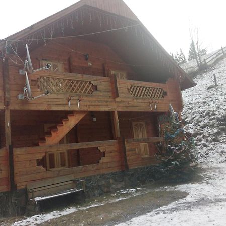 Edelveys Hotel Vorokhta Exterior foto